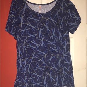 LulaRoe Classic T